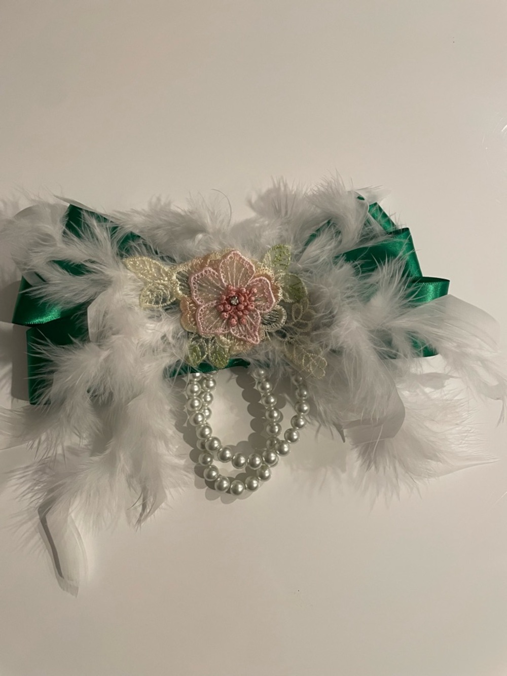 White Feather & Green Ribbon Pearl Accent Hairpiece with Pink Floral Applique